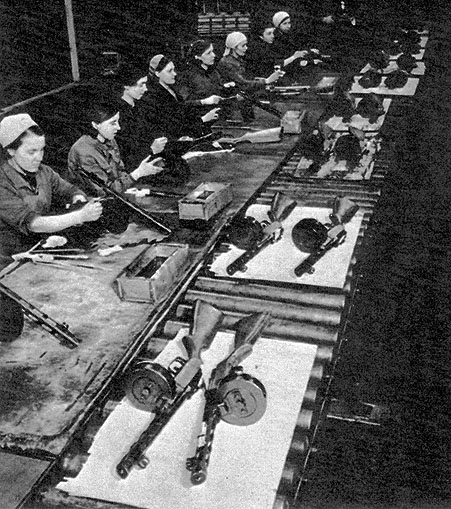 PPSh factory assembly line